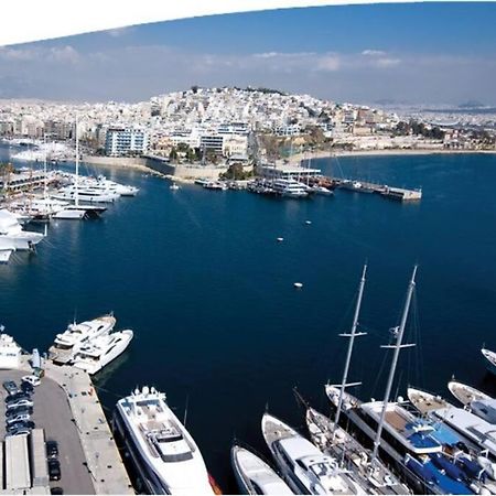 Hidden Gem On The Piraeus Coast Appartement Buitenkant foto
